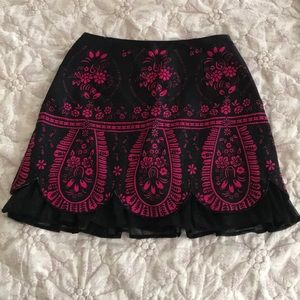 Metrostyle short skirt